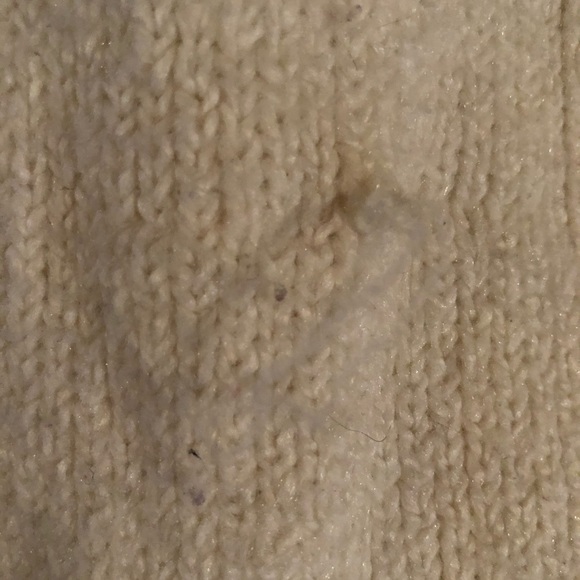 White Prana sweater with big buttons - Picture 6 of 7